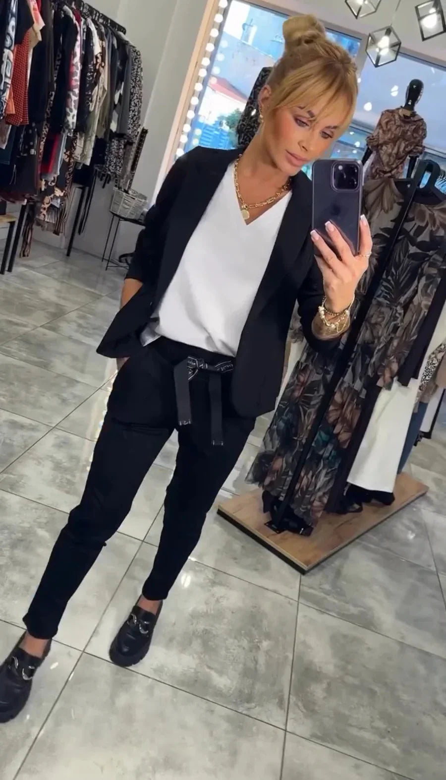 Zyora™ – Set su misura con giacca morbida e pantaloni jogger casual