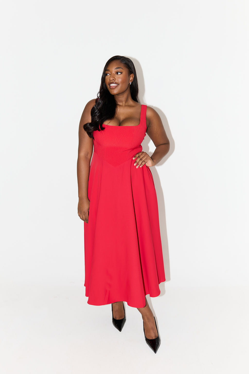 Aurora – Vestito Flowy Midi Elegante
